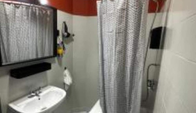 Flower Residence APT 202