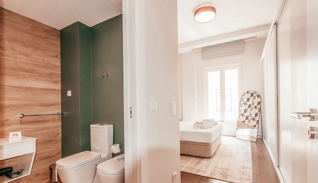 Elegant & Sophisticated Campo Ourique by GT House