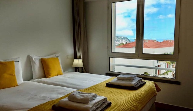 FLH Funchal Modern Apartment with Pool