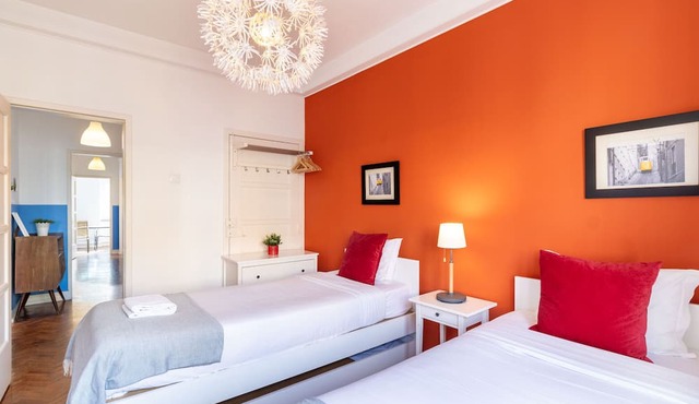 Cozy Downtown Avenue 2D by Central Hill