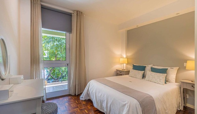 ☀️One bedroom Downtown apartment with Balcony, by Farmers' Market in Zona Velha (Downtown)!