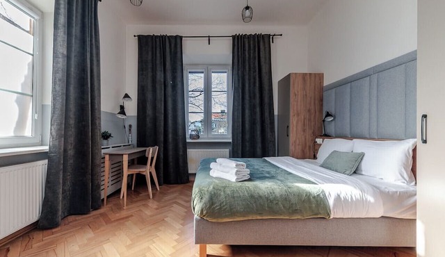 Old Town Eclectic Apartment for 6 people in Warszawa