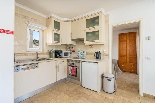 Beach Apt 1 In Burgau