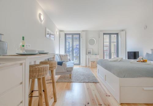 Downtown Porto Flat, Walk to City Center