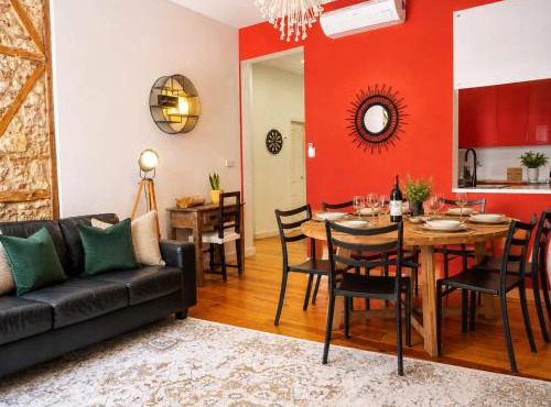 Old Town Chiado Balcony AirCon by LD Apartments